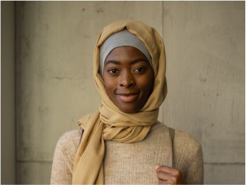 black-woman-wearing-jihadi