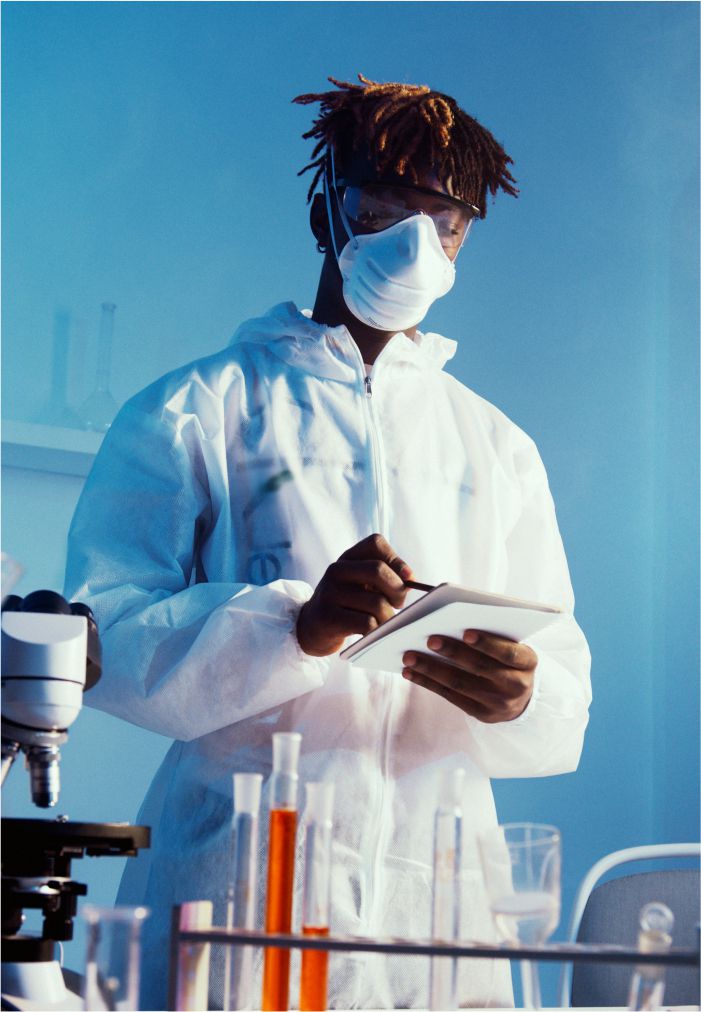 lab-student-university_compressed